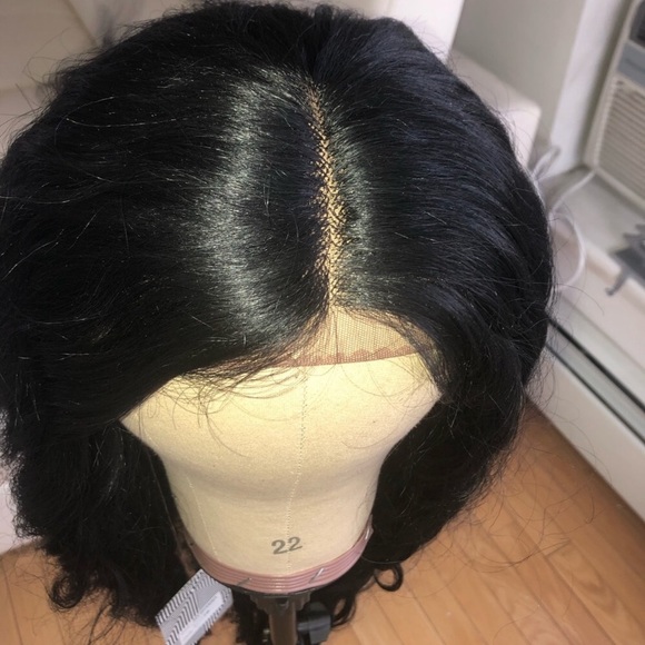 ?30” BLACK CELEB STATUS BLACK WAVY LACEFRONT WIG